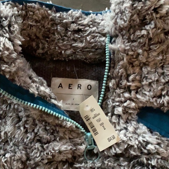 🥰Aero pull over fleece - Picture 2 of 3